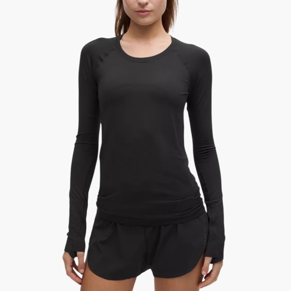 Lululemon Swiftly Tech Long Sleeve Hip Length Top in Black Women's Size 8